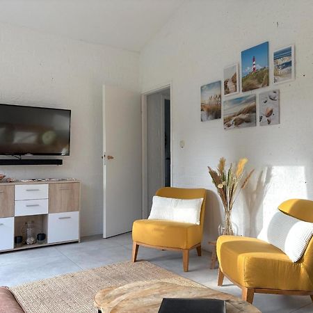 Gemuetliches, Helles Ferienhaus Mit Privatem Garten In Gepflegtem Ferienpark Warmenhuizen Exterior foto